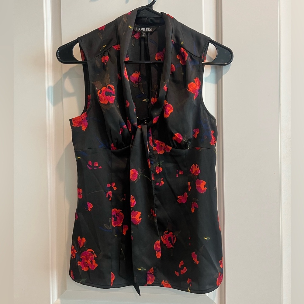 Express Black Sleeveless Tie Front Blouse
